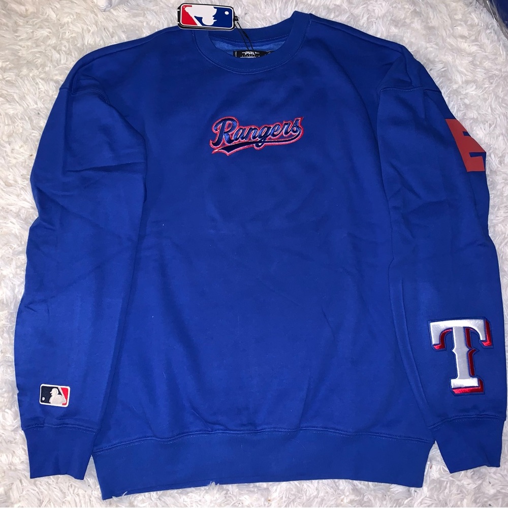 Texas Rangers Pro Standard Crew Neck sweater